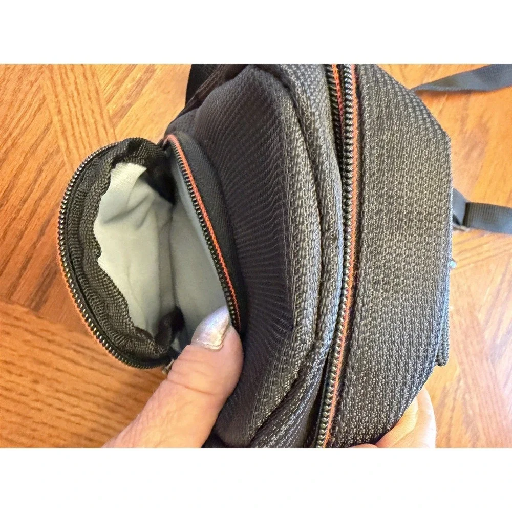 Harley Davidson  Women's Black Cross Body Bag Purse Adjustable